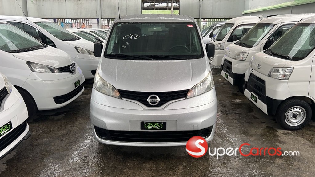 2020 Nissan NV 200 — foto 3 / 7