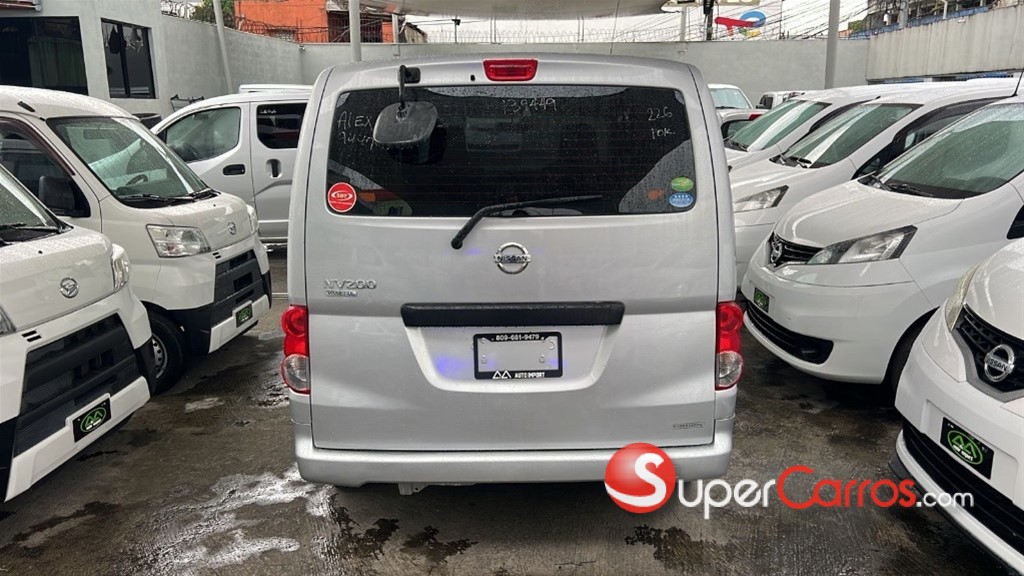 2020 Nissan NV 200 — foto 4 / 7