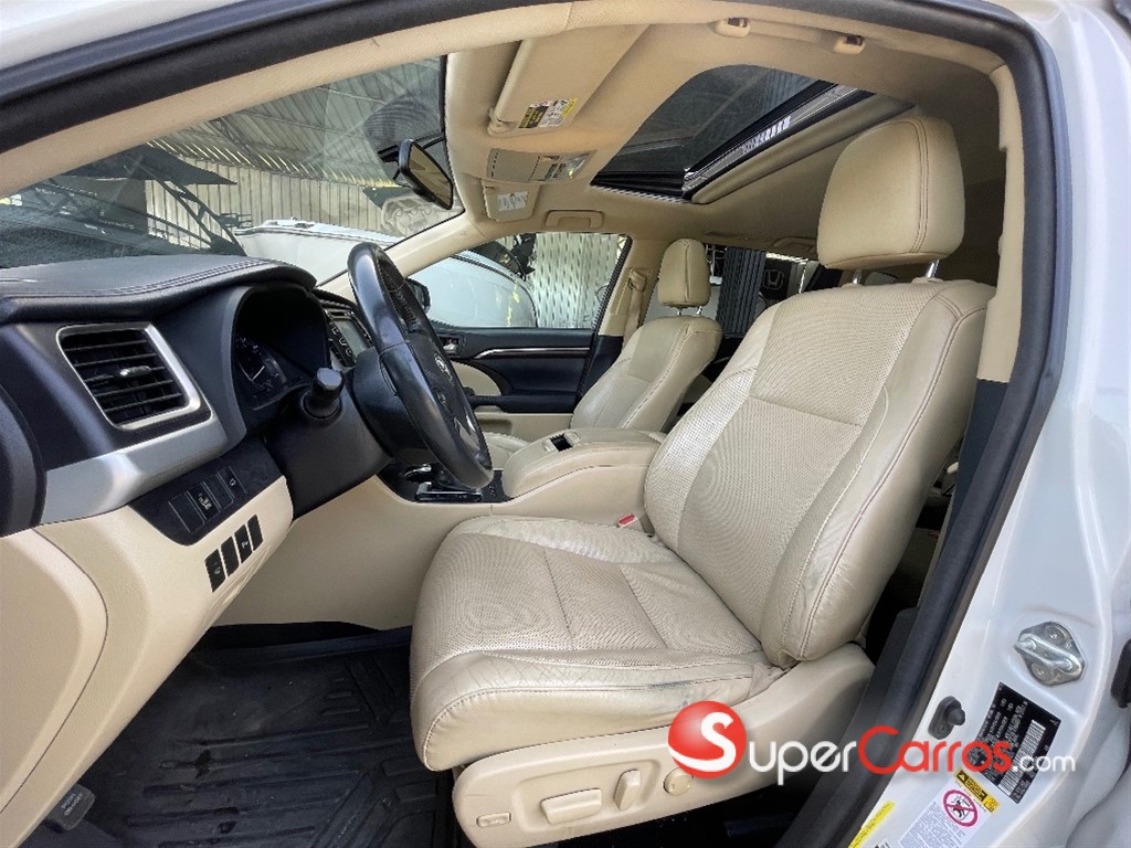 2016 Toyota Highlander Limited Platinum — foto 4 / 11
