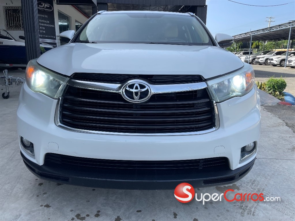 2016 Toyota Highlander Limited Platinum — foto 9 / 11
