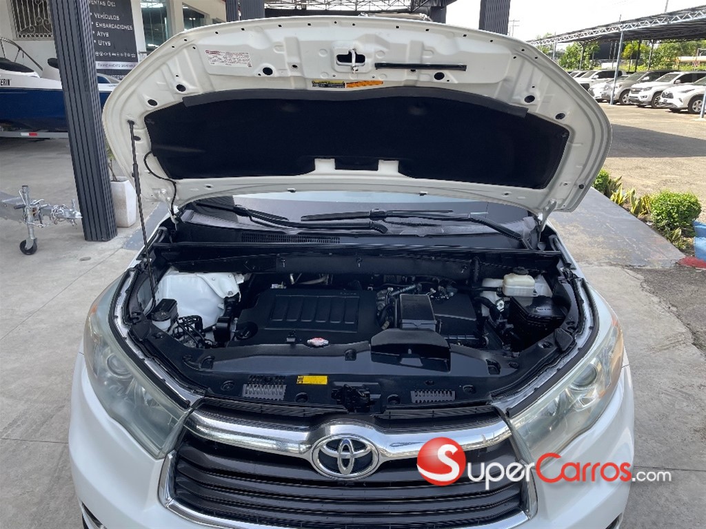 2016 Toyota Highlander Limited Platinum — foto 11 / 11