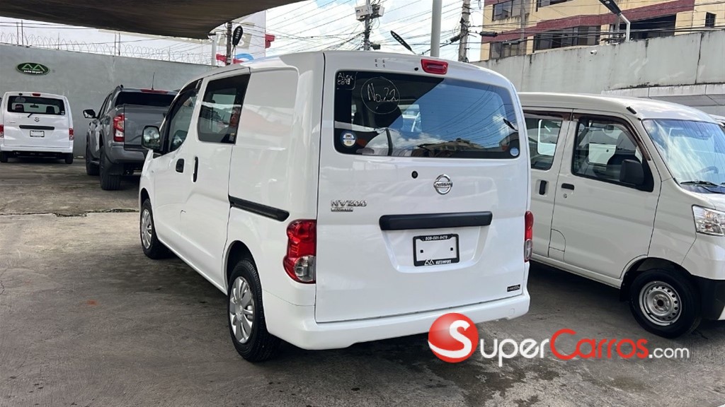 2020 Nissan NV — foto 4 / 12