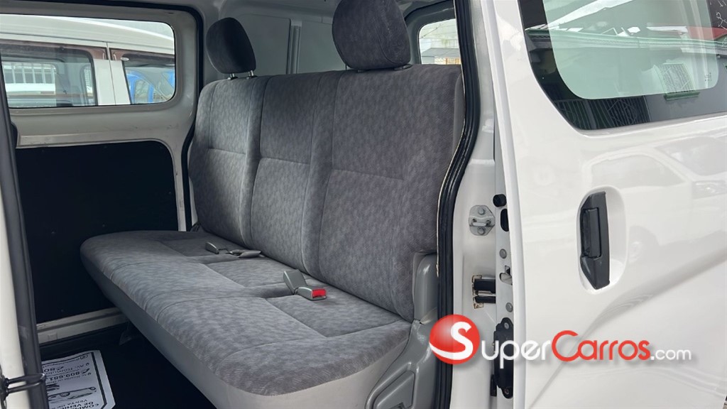 2020 Nissan NV — foto 5 / 12