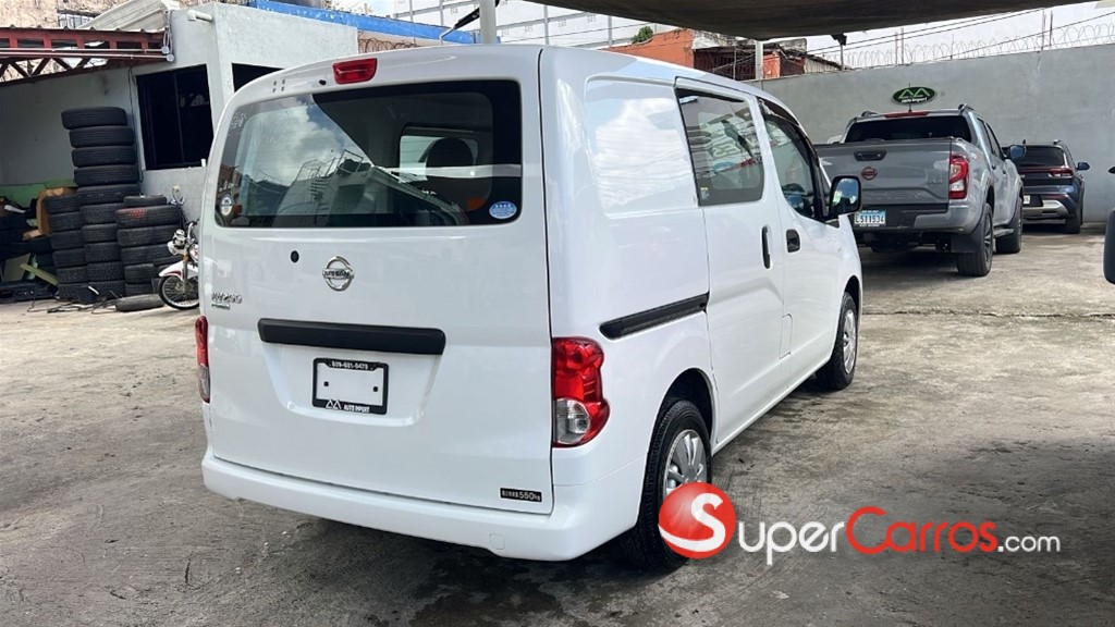 2020 Nissan NV — foto 6 / 12