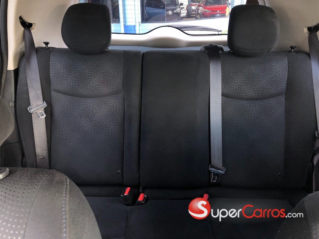 2014 Nissan Leaf SV — foto 6 / 7