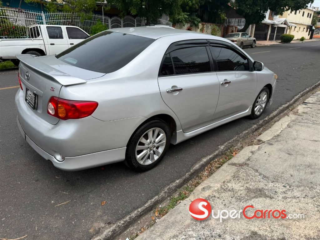 2009 Toyota Corolla S — foto 7 / 10