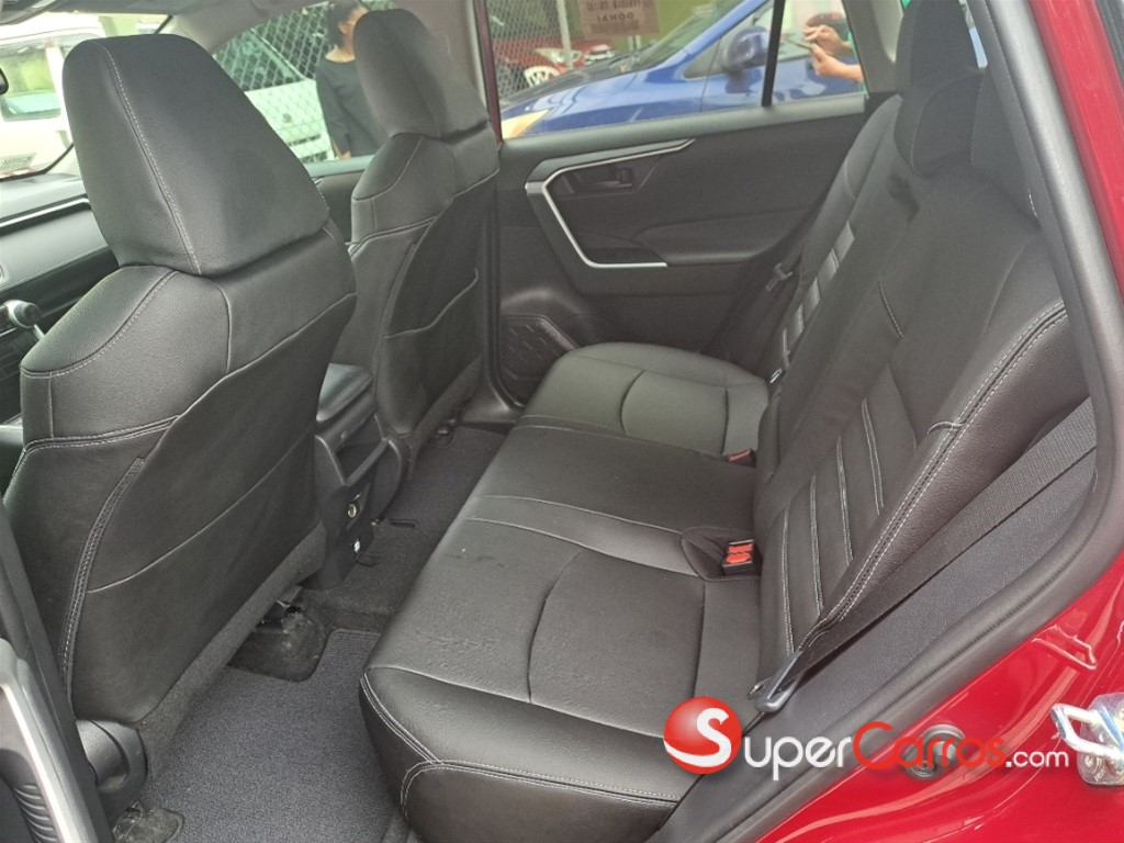 2021 Toyota RAV4 LE — foto 3 / 8