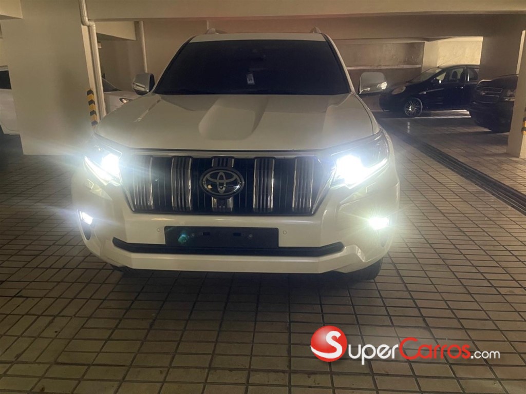 2022 Toyota Land Cruiser Prado VXL