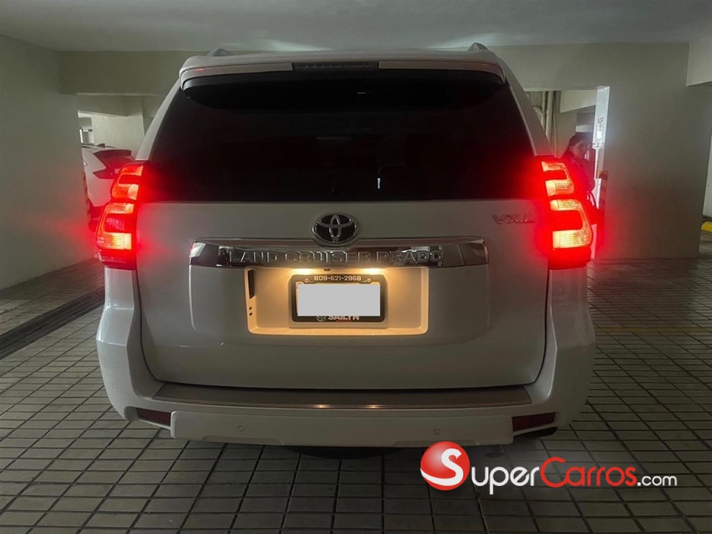 2022 Toyota Land Cruiser Prado VXL — foto 2 / 11