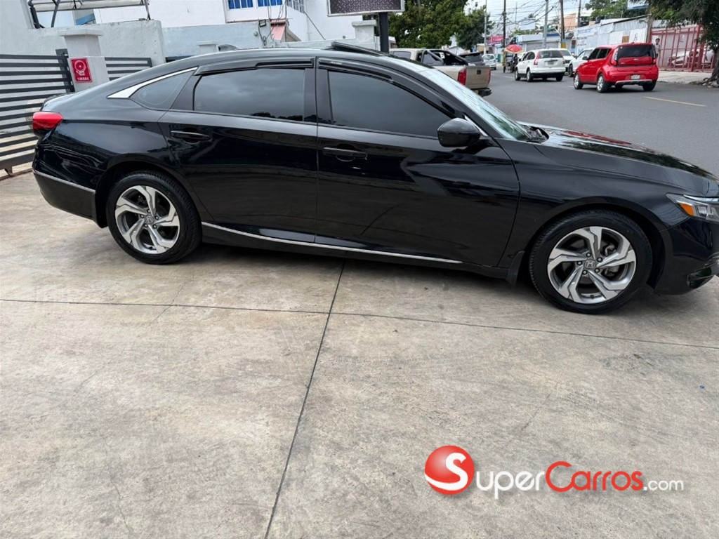 2020 Honda Accord EXT — foto 6 / 12