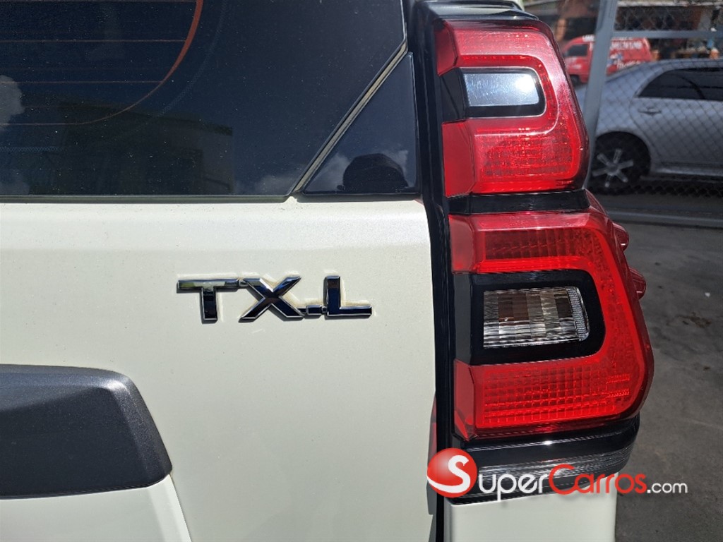 2022 Toyota Land Cruiser Prado TXL — foto 10 / 10