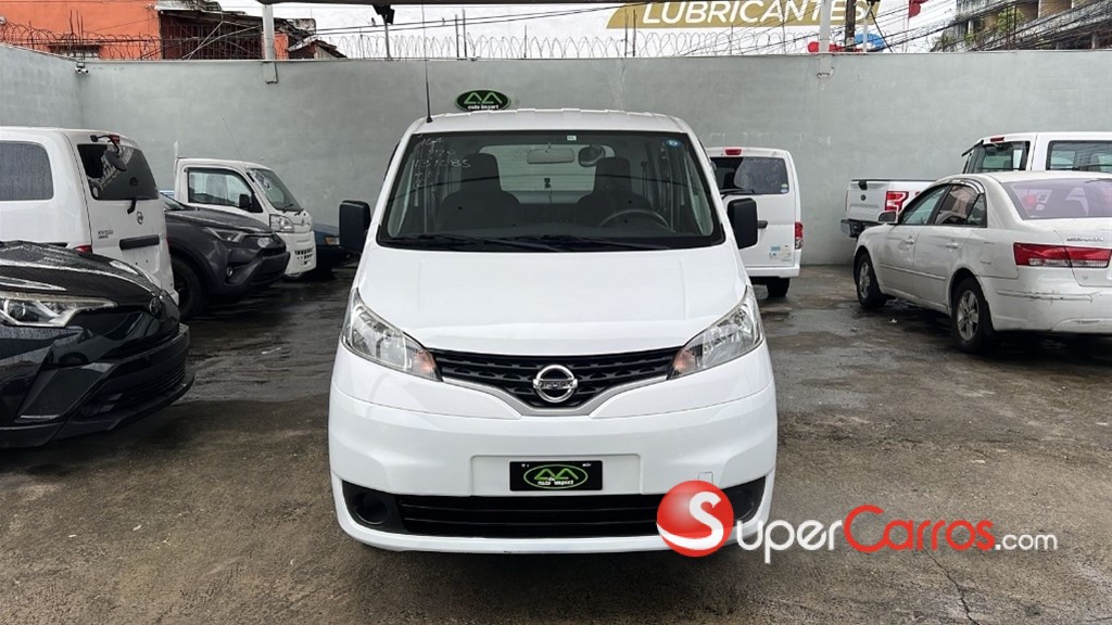 2020 Nissan NV 200 — foto 3 / 8