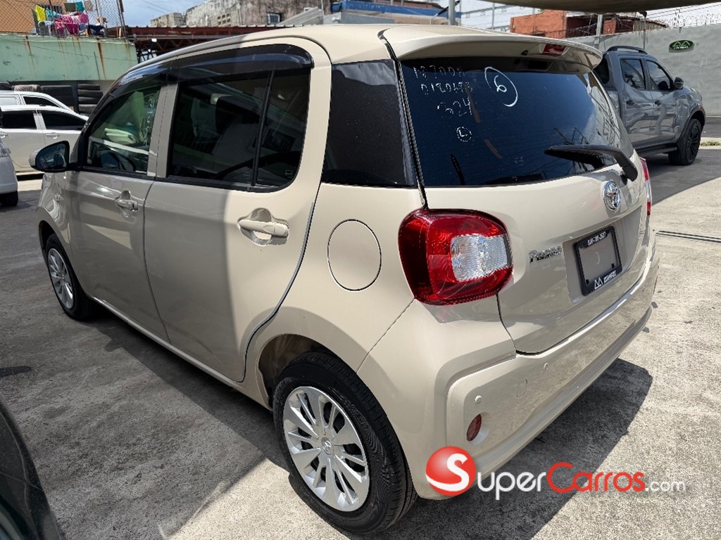 2021 Toyota Passo — foto 3 / 5