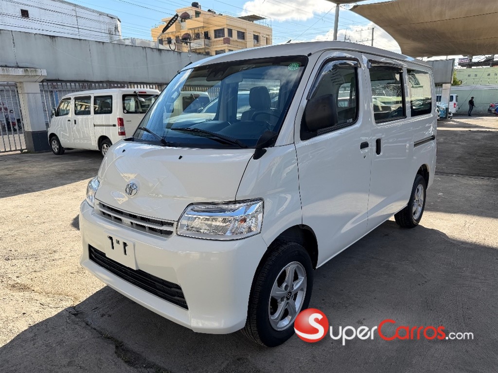 2021 Toyota Town-Ace — foto 2 / 9