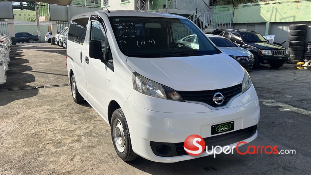 2020 Nissan NV 200 — foto 4 / 9