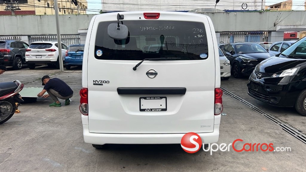 2020 Nissan NV 200 — foto 5 / 9