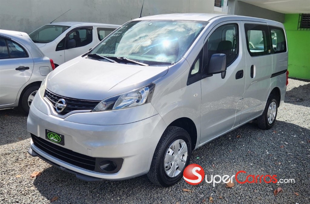 2020 Nissan NV 200 — foto 2 / 9