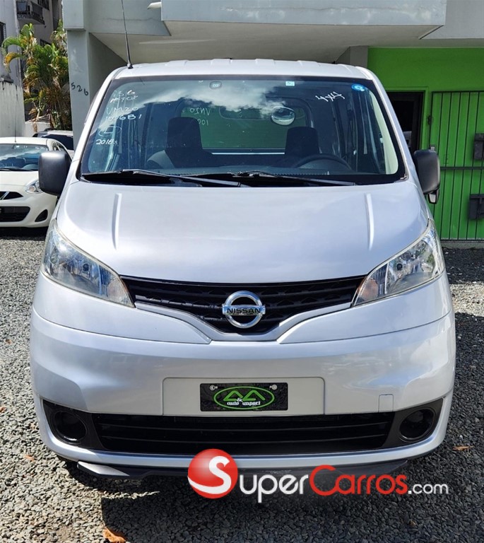 2020 Nissan NV 200 — foto 3 / 9