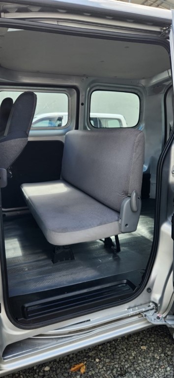 2020 Nissan NV 200 — foto 9 / 9