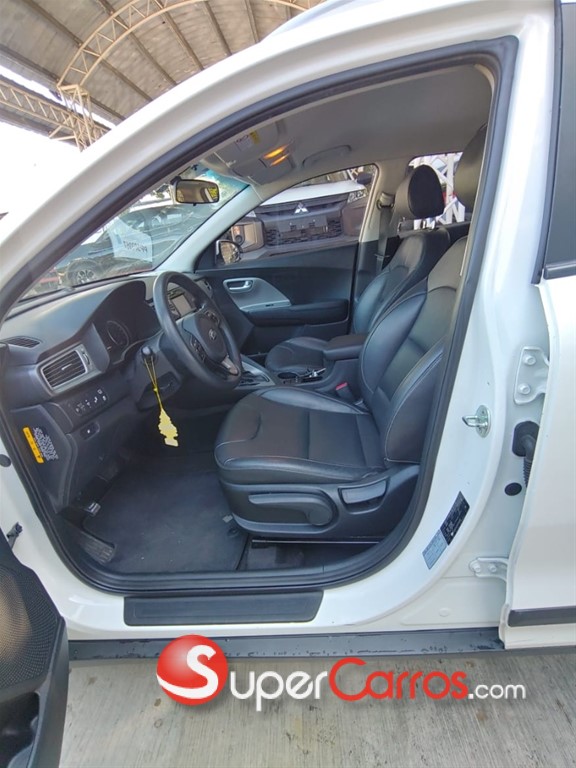 2018 Kia Niro — foto 7 / 12