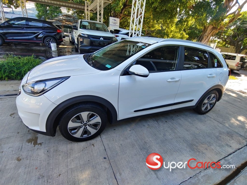 2018 Kia Niro — foto 11 / 12