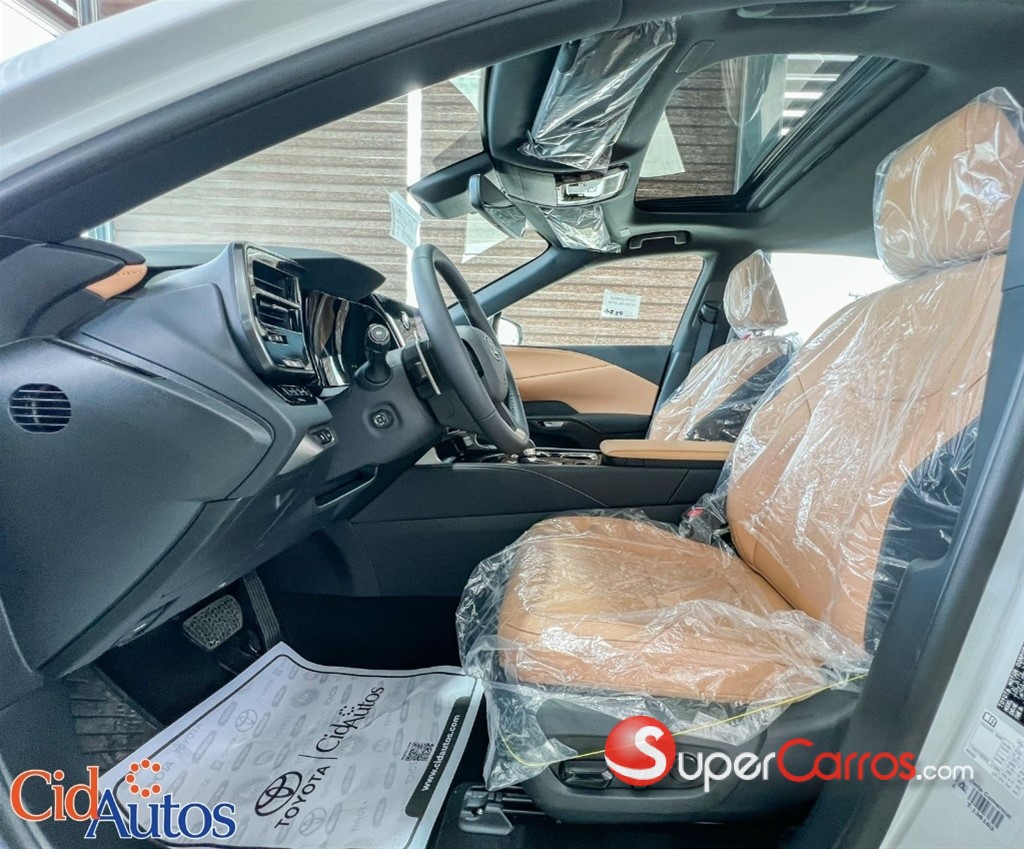 2027 Lexus RX 350 — foto 7 / 11