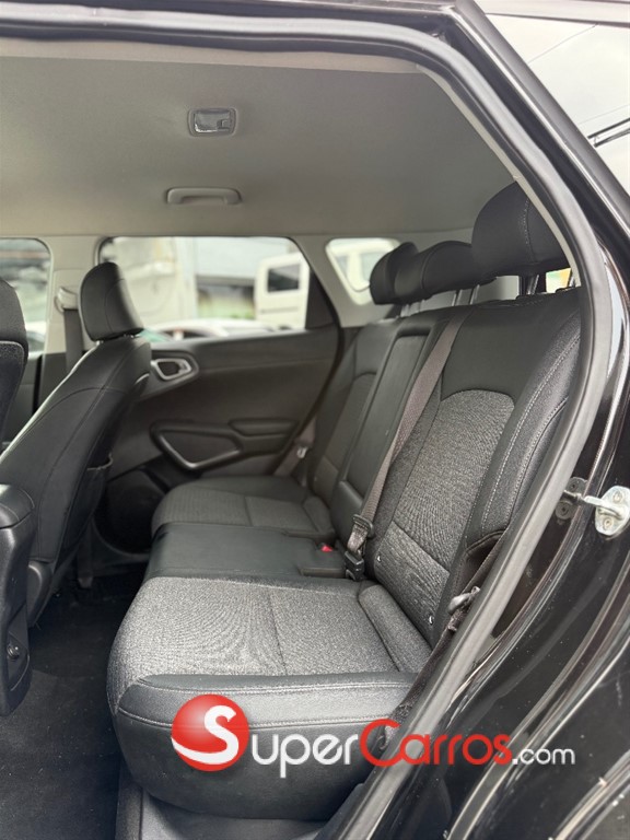2020 Honda Civic LX — foto 7 / 12