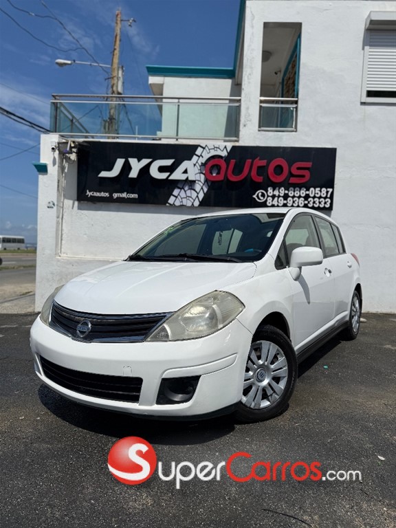 2012 Nissan Versa SV