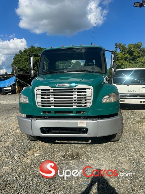 2017 Freightliner Chasis