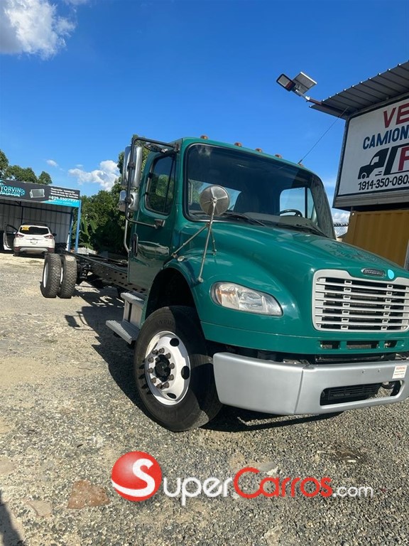 2017 Freightliner Chasis — foto 4 / 5