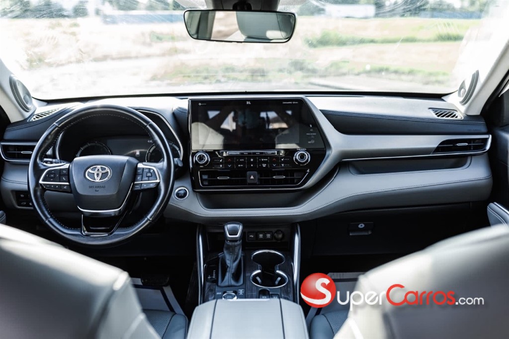 2020 Toyota Highlander Limited — foto 8 / 12