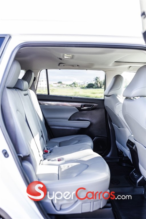 2020 Toyota Highlander Limited — foto 12 / 12