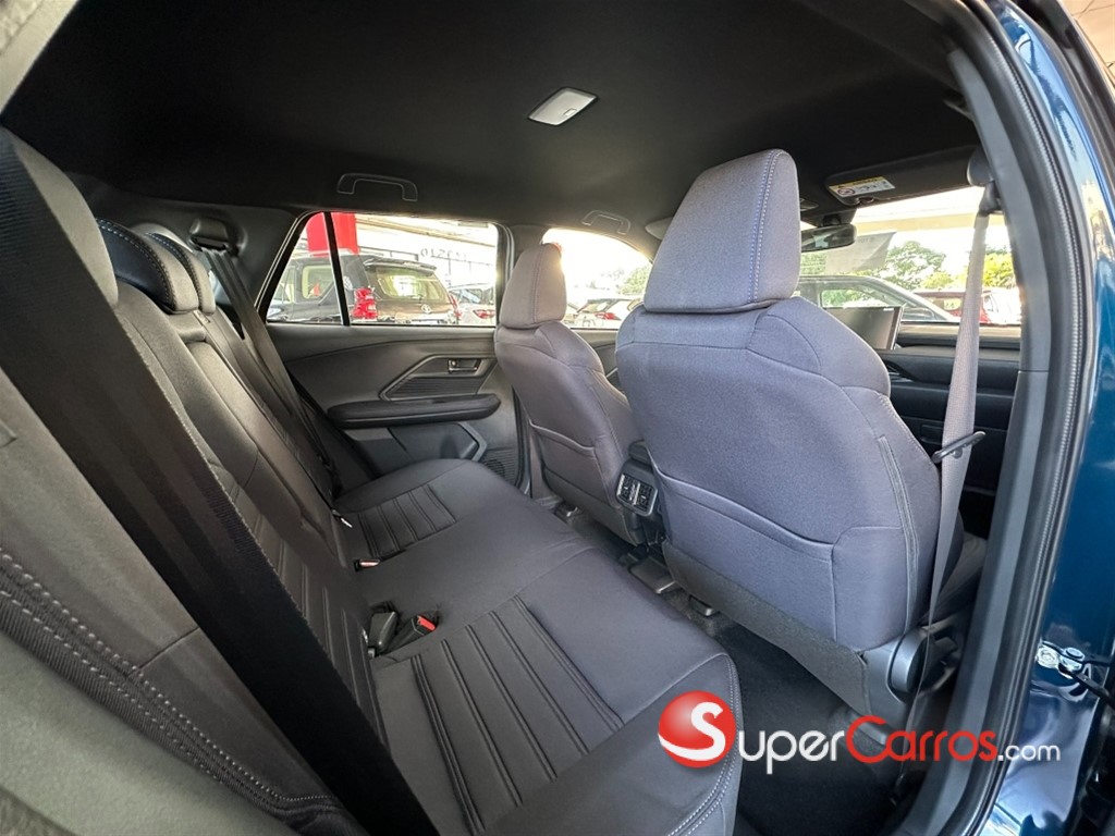 2026 Toyota Yaris Cross Full Híbrido — foto 5 / 9
