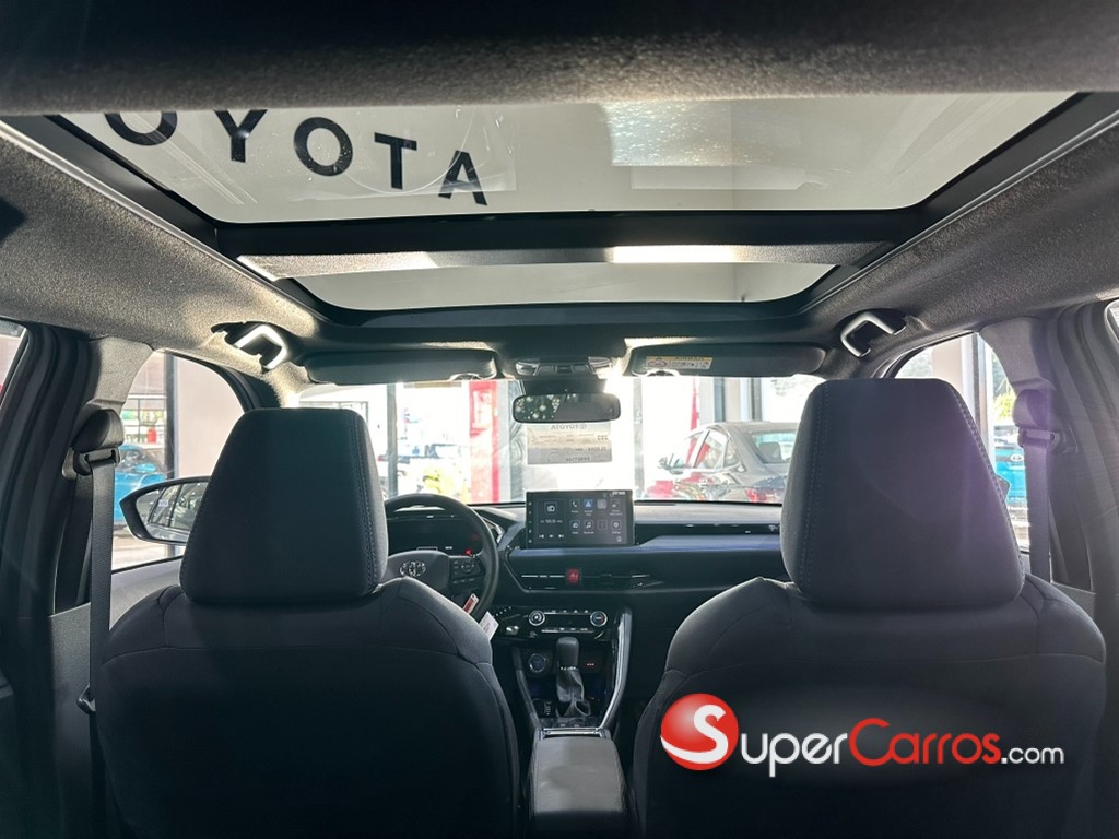 2026 Toyota Yaris Cross Hibrido Limited — foto 5 / 12