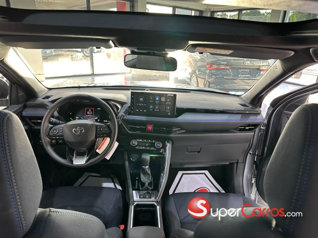 2026 Toyota Yaris Cross Hibrido Limited — foto 8 / 12