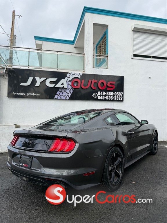2019 Ford Mustang Ecoboost — foto 3 / 9