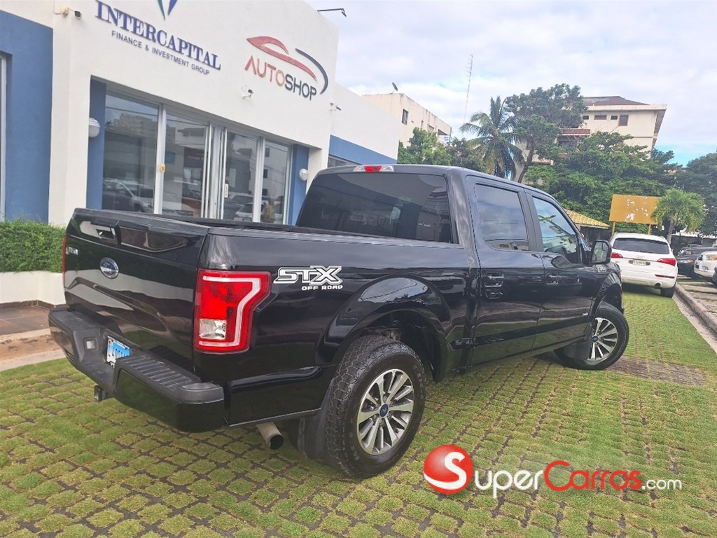 2017 Ford F 150 — foto 7 / 8