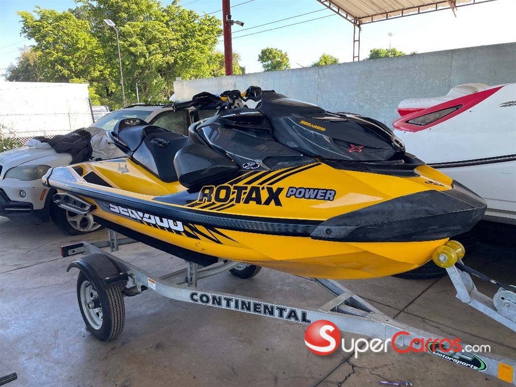 2022 Sea Doo RXT X 300