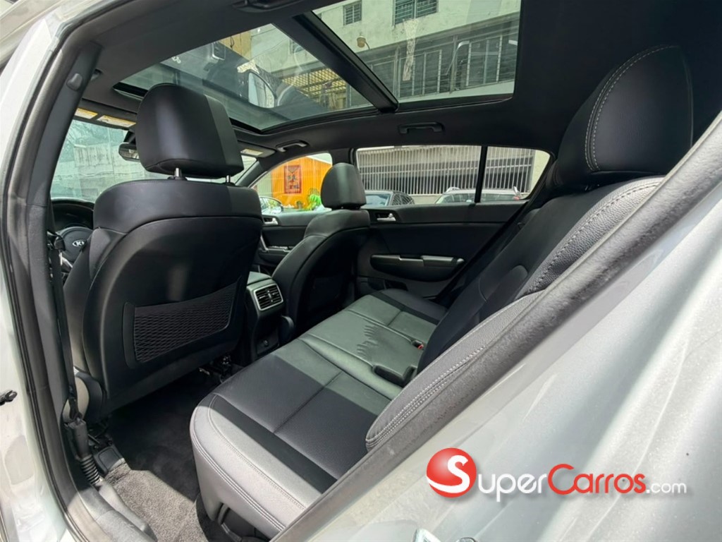 2020 Kia Sportage S — foto 4 / 10
