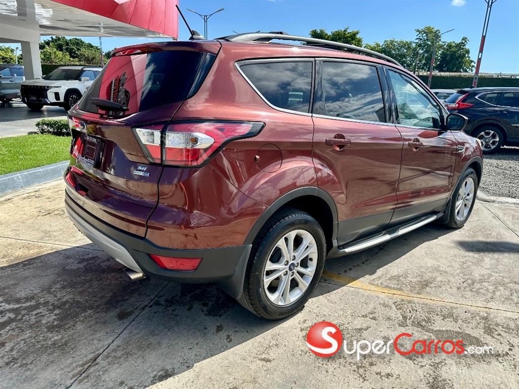 2018 Ford Escape SE — foto 4 / 11