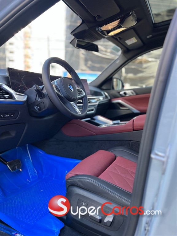 2026 BMW X 6 M50i — foto 12 / 12