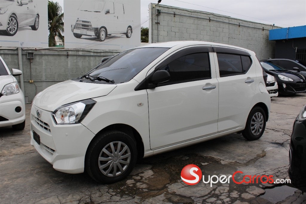 2018 Daihatsu Mira — foto 4 / 12