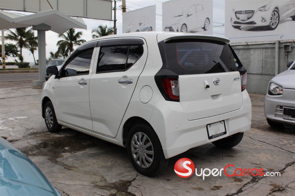 2018 Daihatsu Mira — foto 7 / 12