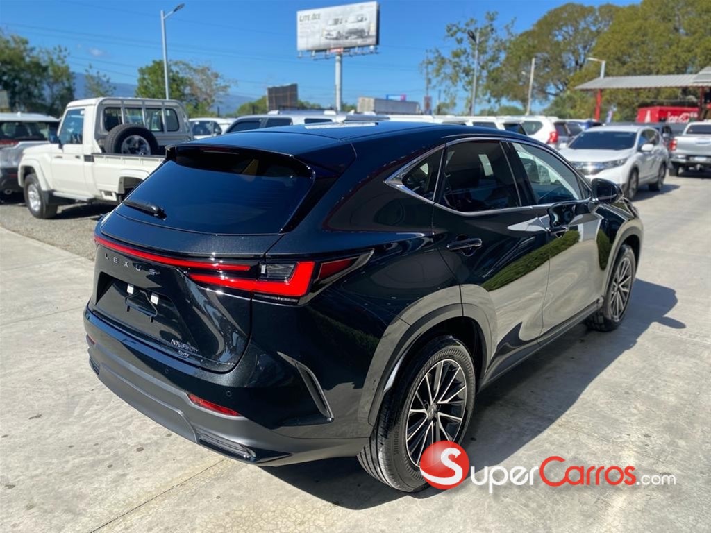 2025 Lexus NX 350 Hybrid — foto 3 / 8