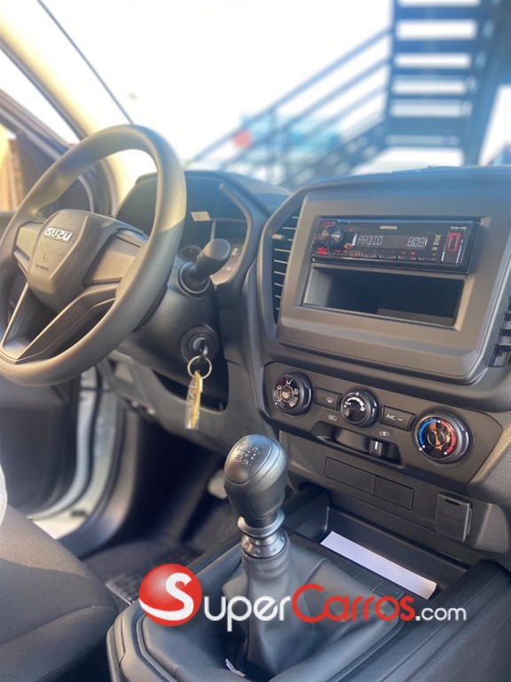 2024 Isuzu DMAX — foto 12 / 12