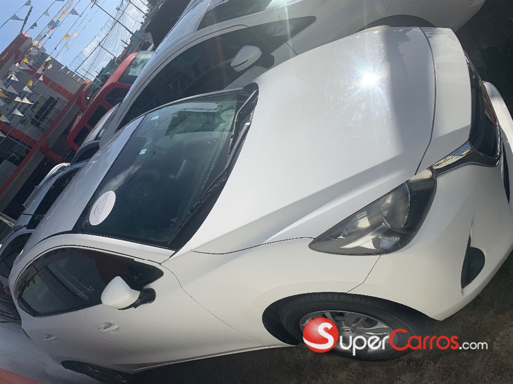 2017 Mazda Demio — foto 3 / 5