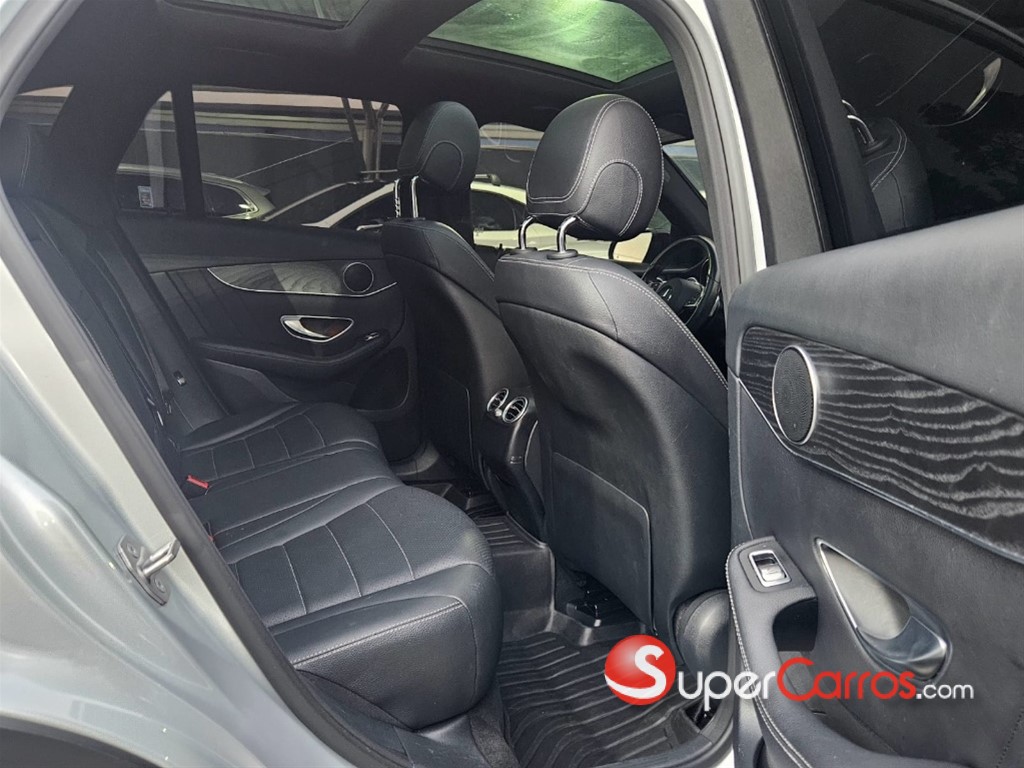 2018 Mercedes-Benz Clase GLC 300 AMG — foto 10 / 12