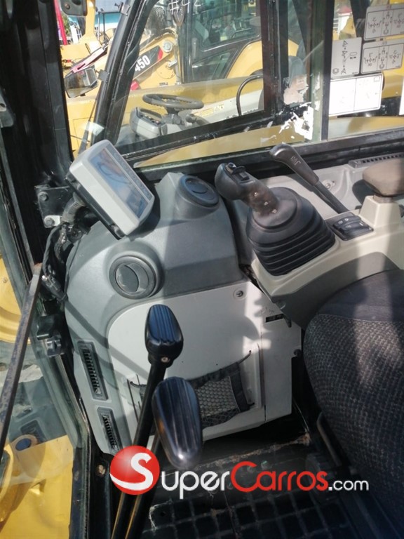 2020 Caterpillar 305E2 Mini Excavator — foto 3 / 7