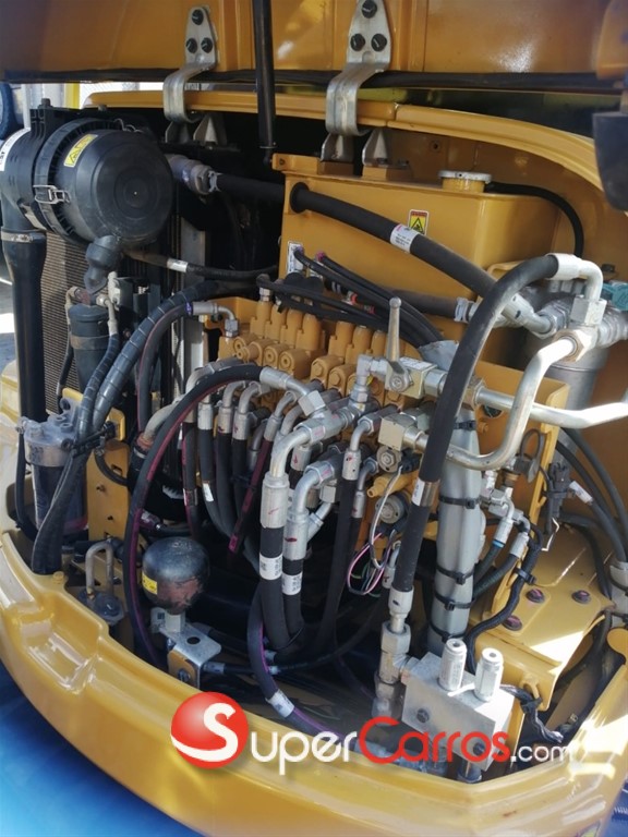 2020 Caterpillar 305E2 Mini Excavator — foto 6 / 7