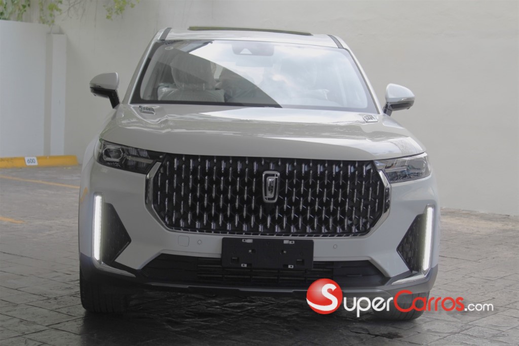 2026 Bestune T-99 — foto 2 / 11